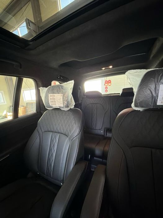 BMW X7 xDrive 50i 2026 год