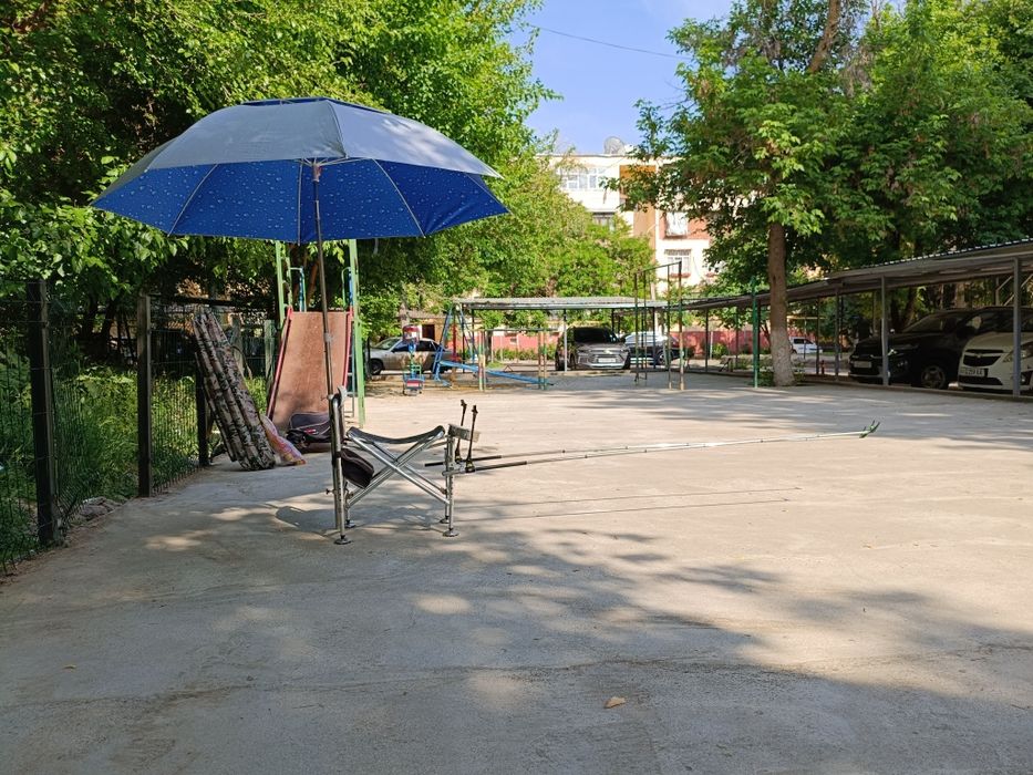 Продам комплект для поплавочника (Херабуны) кресло с нобором удочек