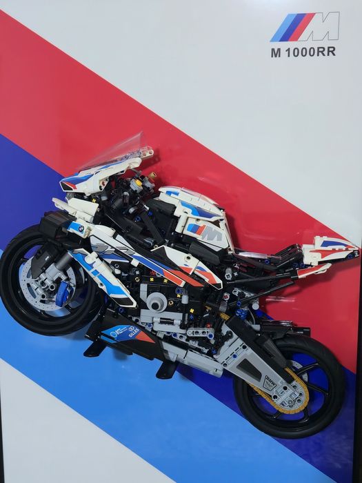 Рамка Lego BMW M 1000 RR, Lego картина