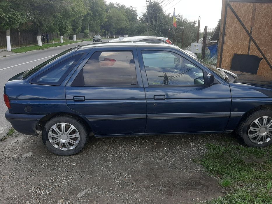 Ford escort 1.8 benzina