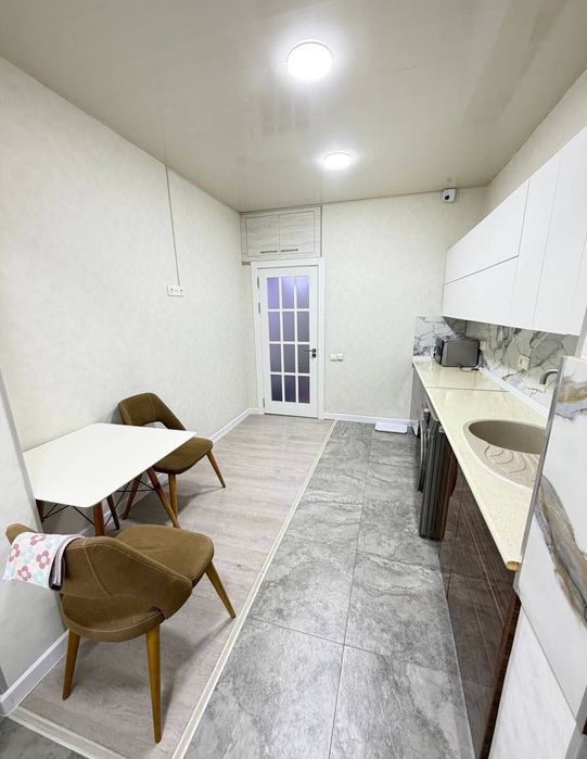 Квартира 2/9/9 Ташсельмаш  Ашхабад парк за Капитал Банком