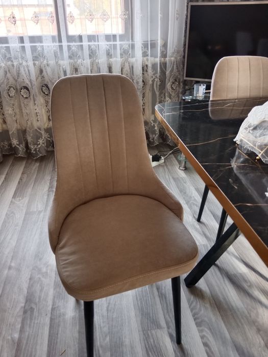 Продам Стол новы