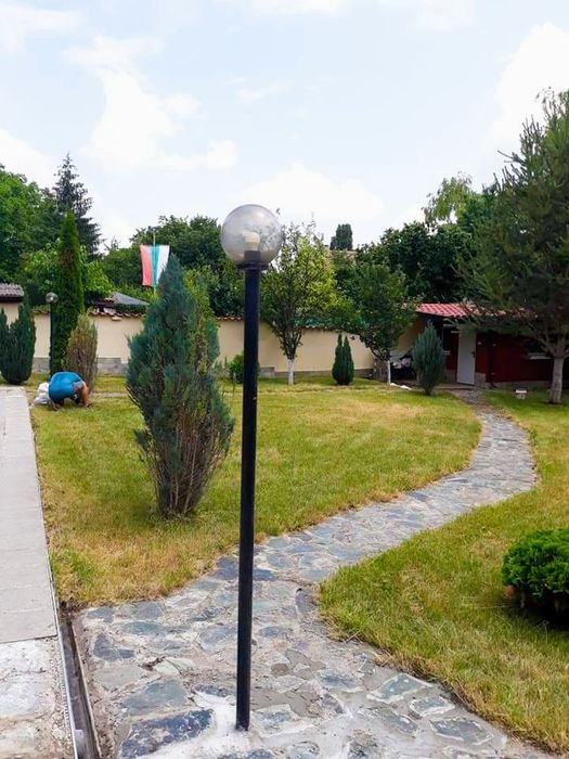 Косене на трева. Озеленяване и поддръжка на дворове