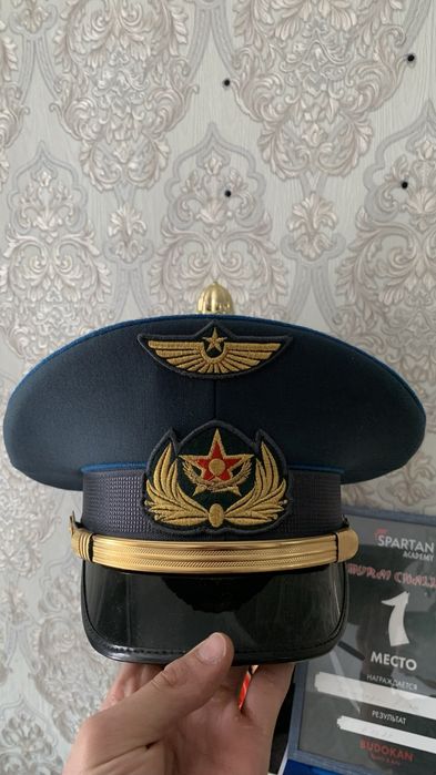 Фурашка ,кепка ,әскери бас киім