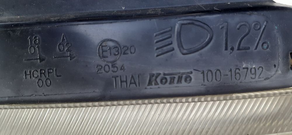 Isuzu-D-Max 2007-2012 Година Ляв Фар Оригинален Koyto Japan