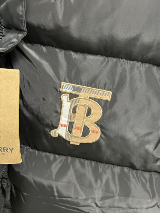 Geaca BURBERRY super calitate