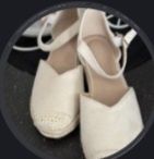 Vând sandale in stare nou comode elegante de afect!