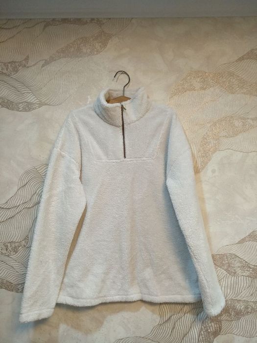 Кофта белая Тедди милая теплая