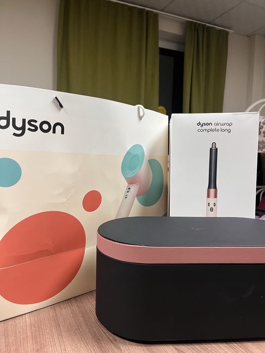 Dyson digital motor V9