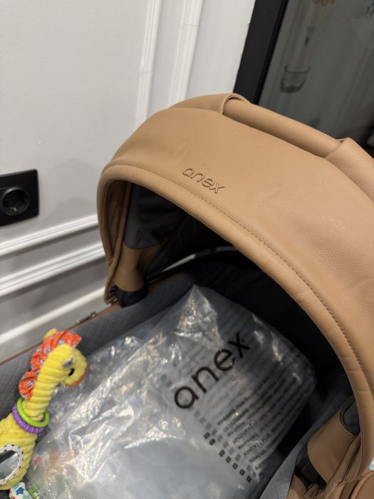 Срочно продам Коляску Anex