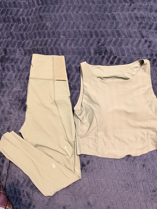 Леггинсы и топ Anta