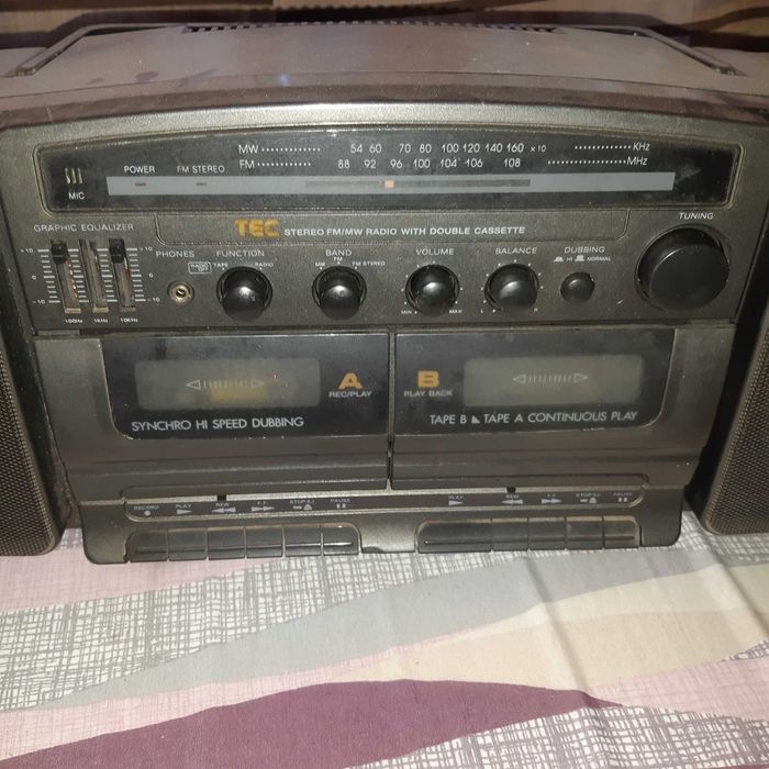 Радио касетофон Тес