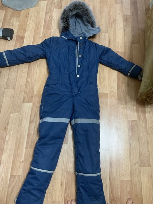 комбинезон отдадим бесплатно