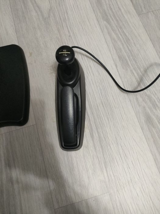 Игровой руль б/у