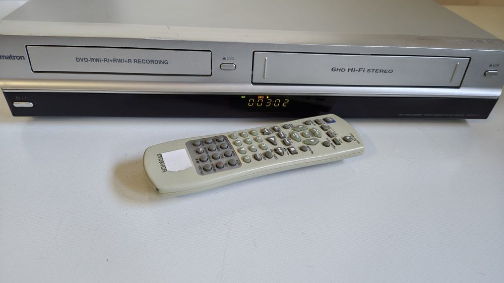 Video combo Lumatron model DVS CR 17 in stare perfecta