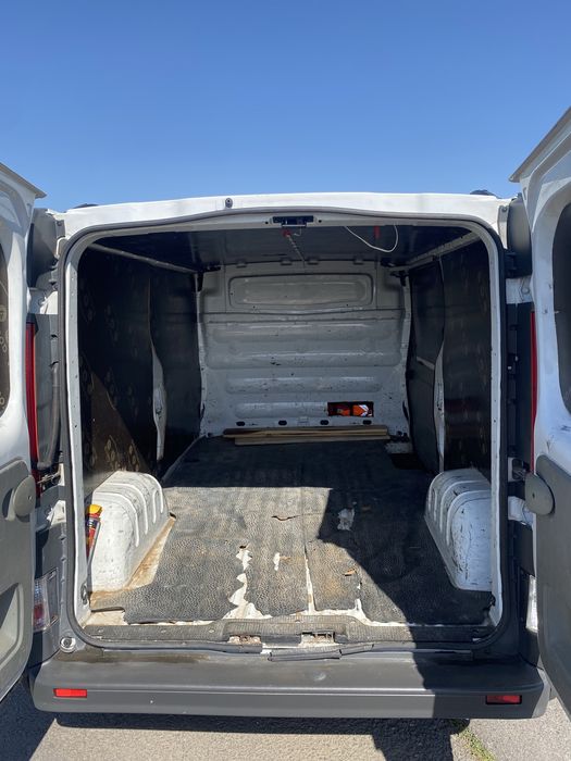 Inchirez duba fara sofer