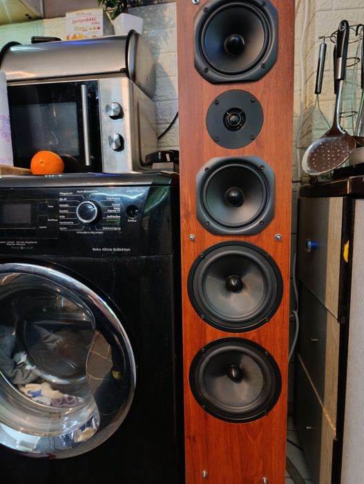 Dynavoice Challenger m-65