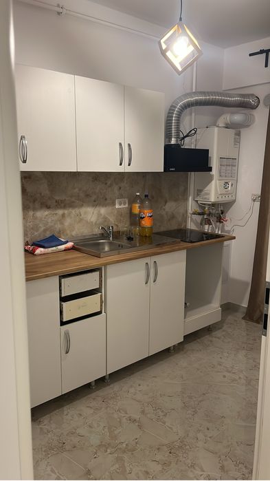 Inchiriez garsoniera central residence