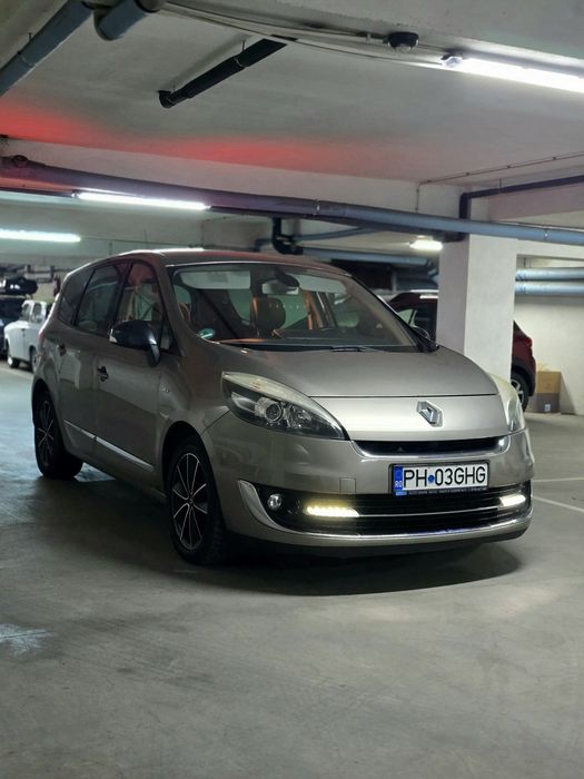 RENAULT Scenic 2012 — imagine 2