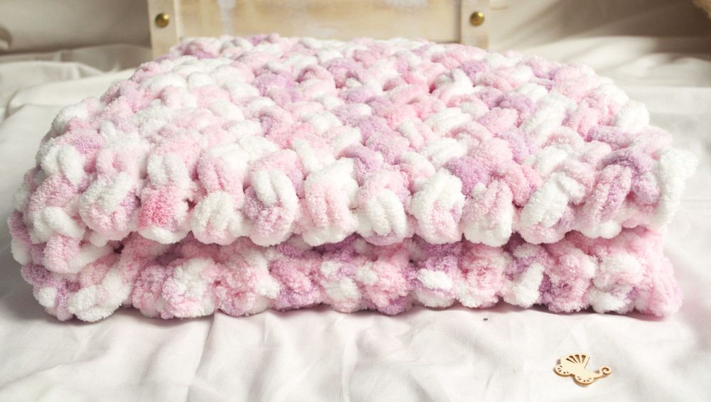 Ръчно плетено одеяло за бебе