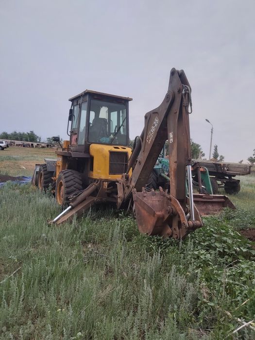 Продам эксковатор-погрузчик XCMG WZ 30-25