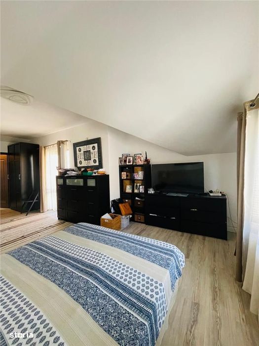 Inchiriere Vila 5 Camere Pipera Voluntari