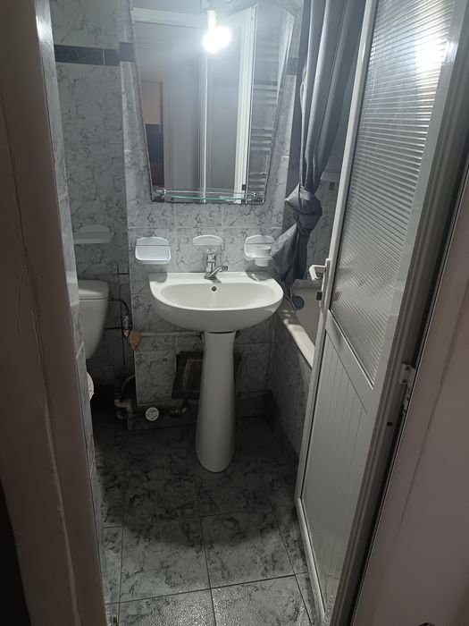 garsoniera de închiriat