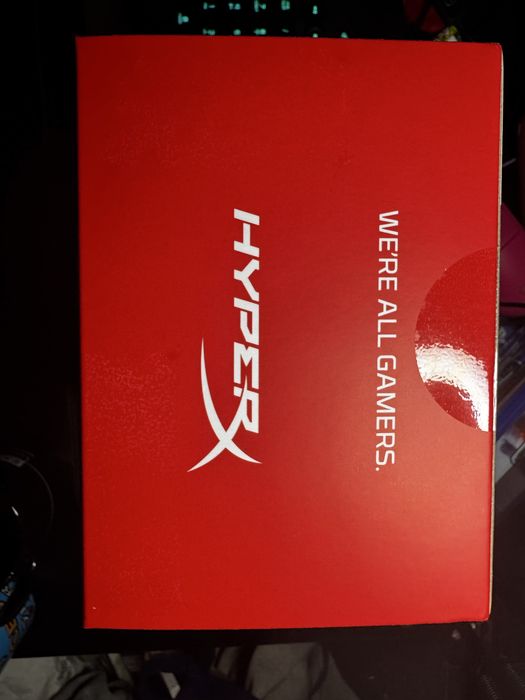 Микрофон HyperX QuadCast