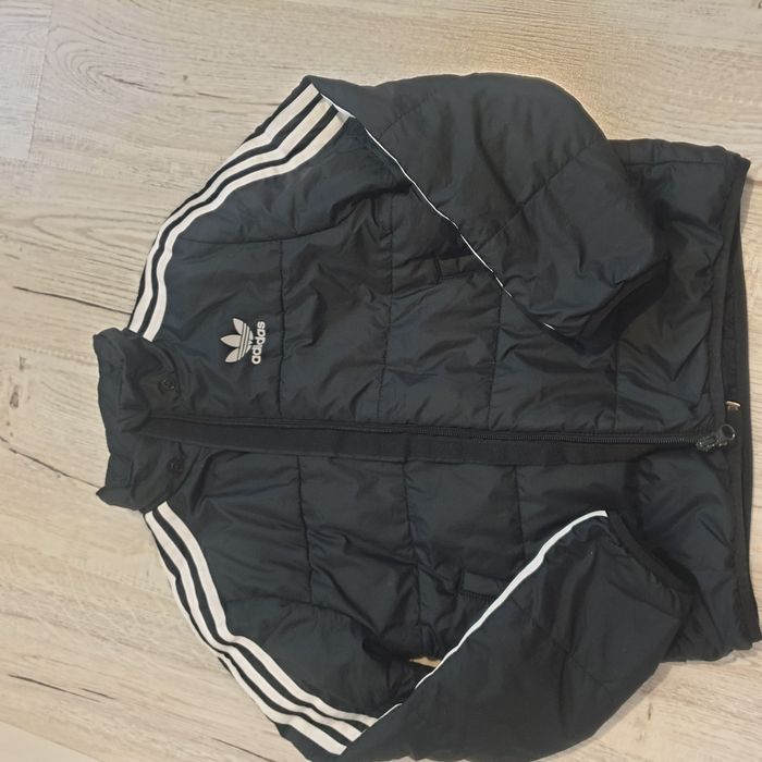 Geaca copii unisex  ADIDAS originala ,140 CM, neagra