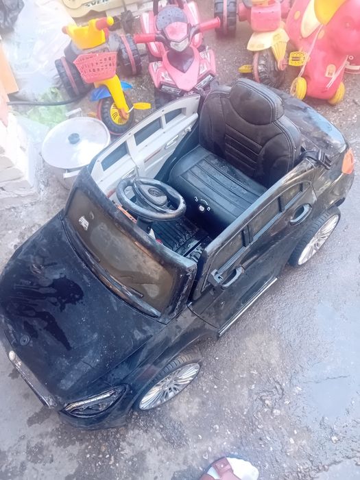 Детска кола Мерцедес 600S