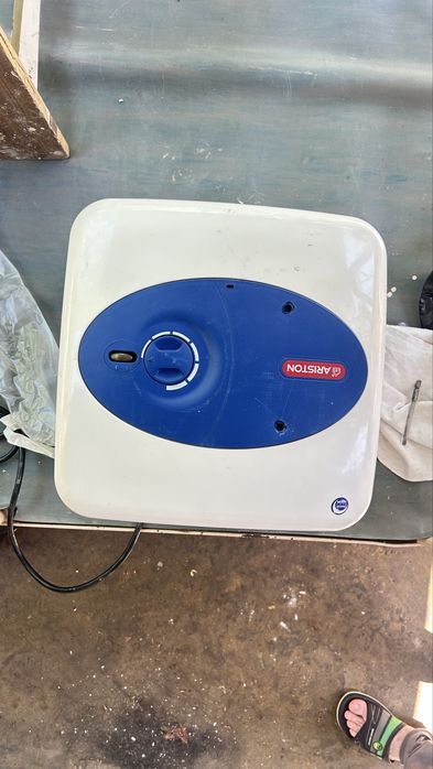 Водонагреватель 15л