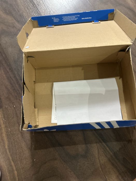 Оригинални обувки adidas