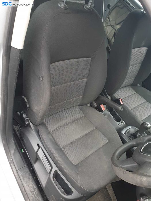 Scaun Dreapta Fata Textil Fara Incalzire Skoda Octavia 2 2009 - 2013 [C5420]