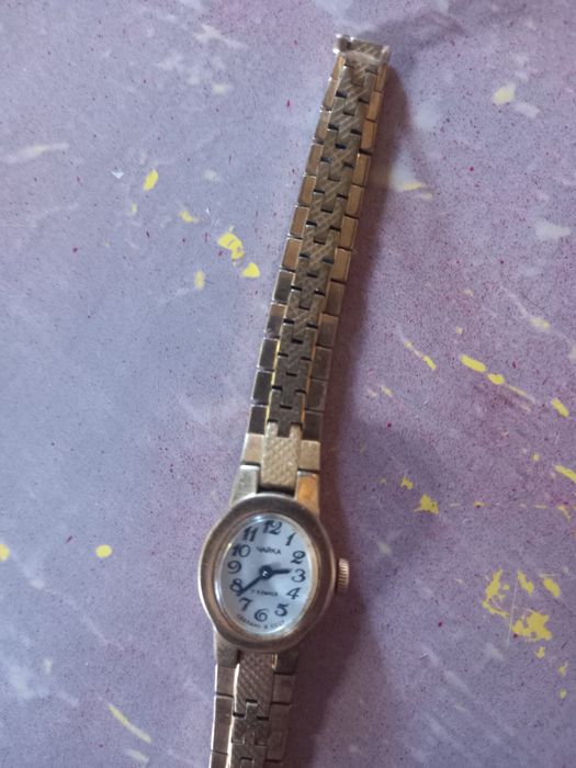 Часы наручные советские