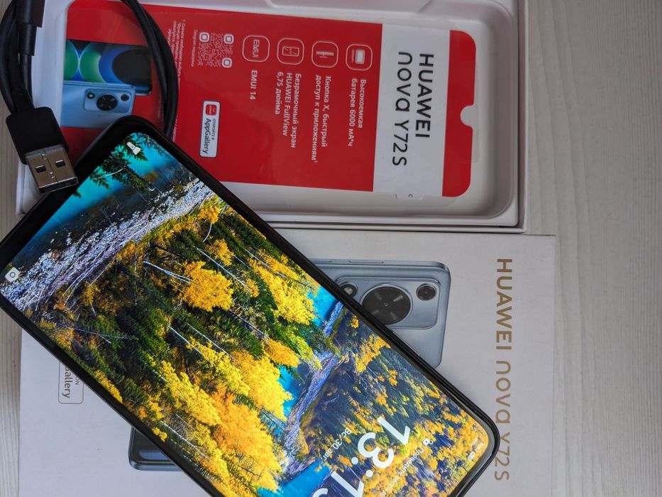 Huawei Nova Y72s 128gb ram 8+3gb
