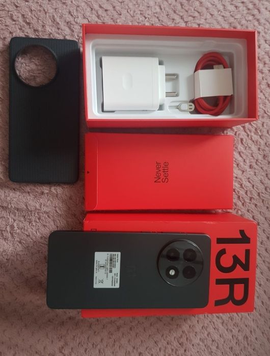 Срочно OnePlus 13R