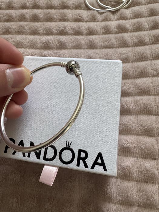 Bratara tip pandora