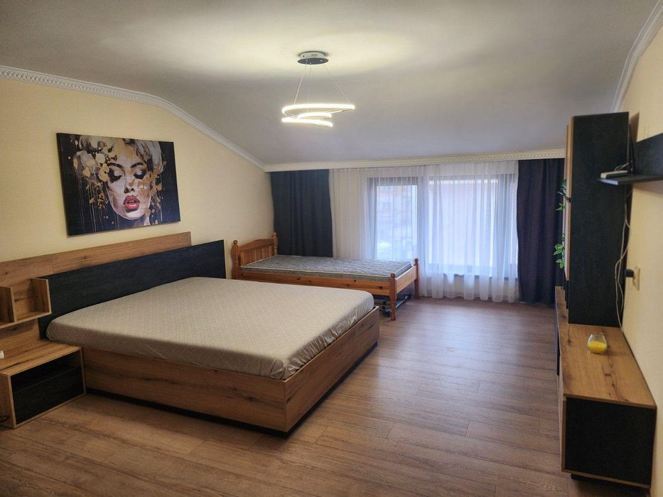 Тристаен, под наем, кв. Ветрен