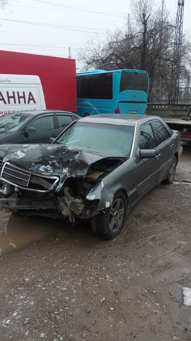Продам Мерседес С180