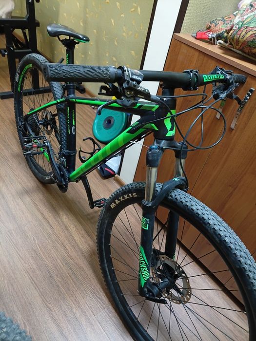 Велосипед scott scale