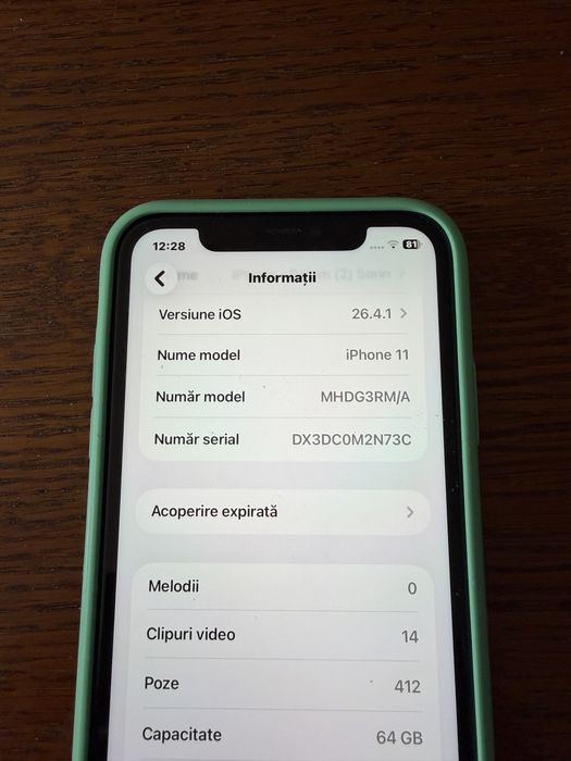 iPhone 11 culoare verde 64GB impecabil