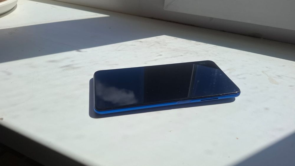 Продам poco x3 pro без кнопок звука