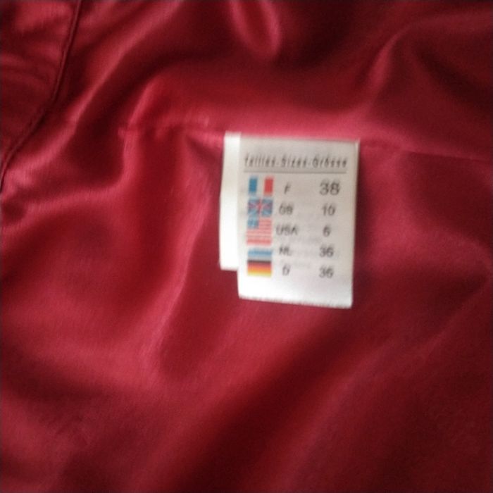 Продам польто производство Италия