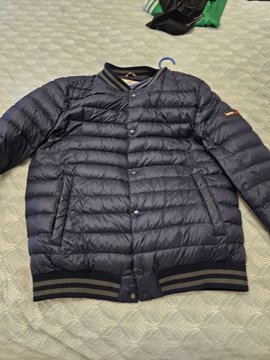 Geaca bomber de puf tommy