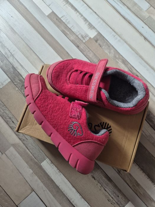 Adidasi Giesswein 31 lana