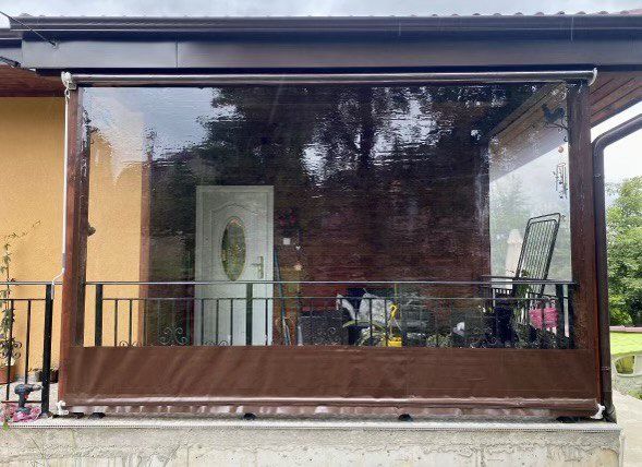 Ветроупорни завеси, тенти, сенници.