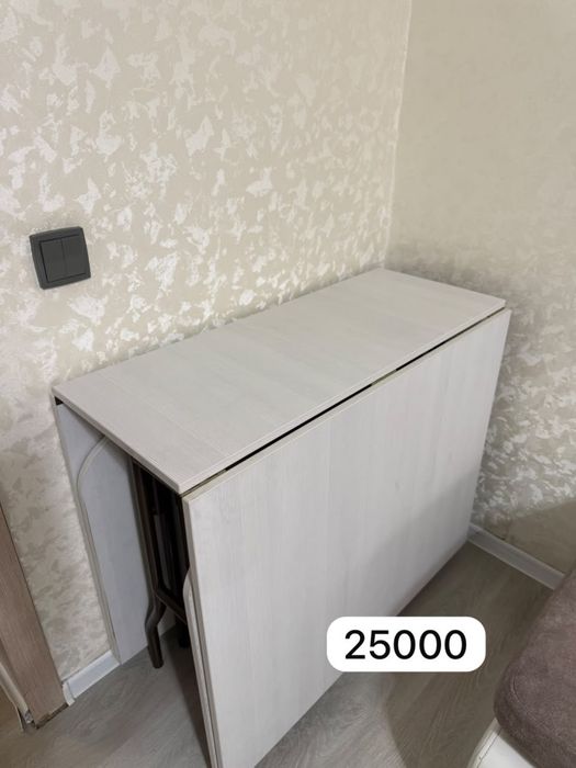 Продается      стол