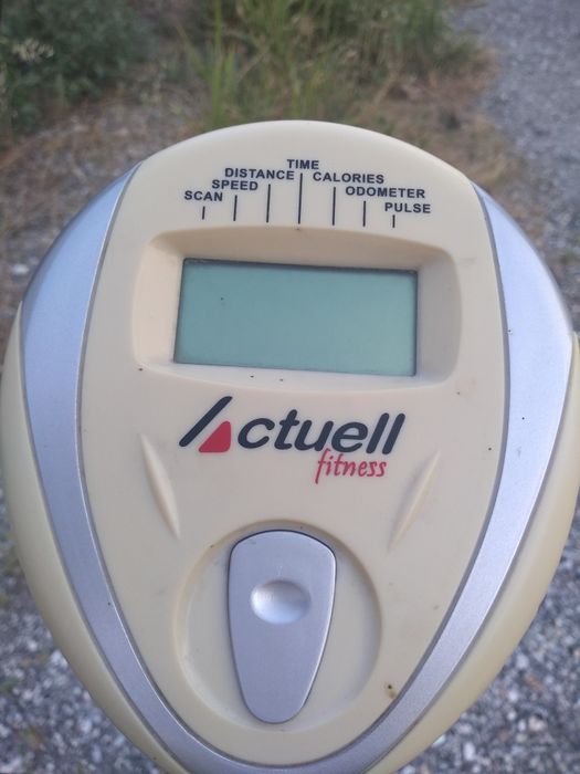 Велоергометър ,Aktuell,, за ремонт / части .