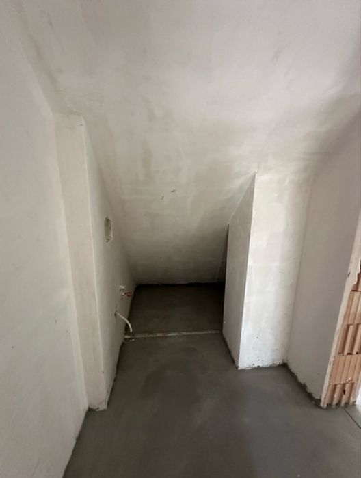 Продава се Тристаен апартамент в Варна, Автогара - 110 кв.м за 1819 €/кв.м - Снимка #12