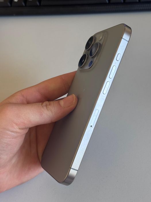 Продается Iphone 15 pro. В идеальном состоянии